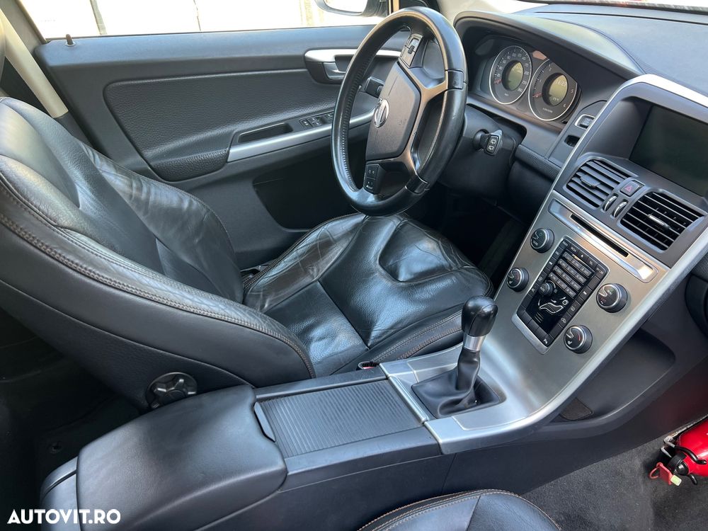 Volvo XC 60 D3 Kinetic - 3