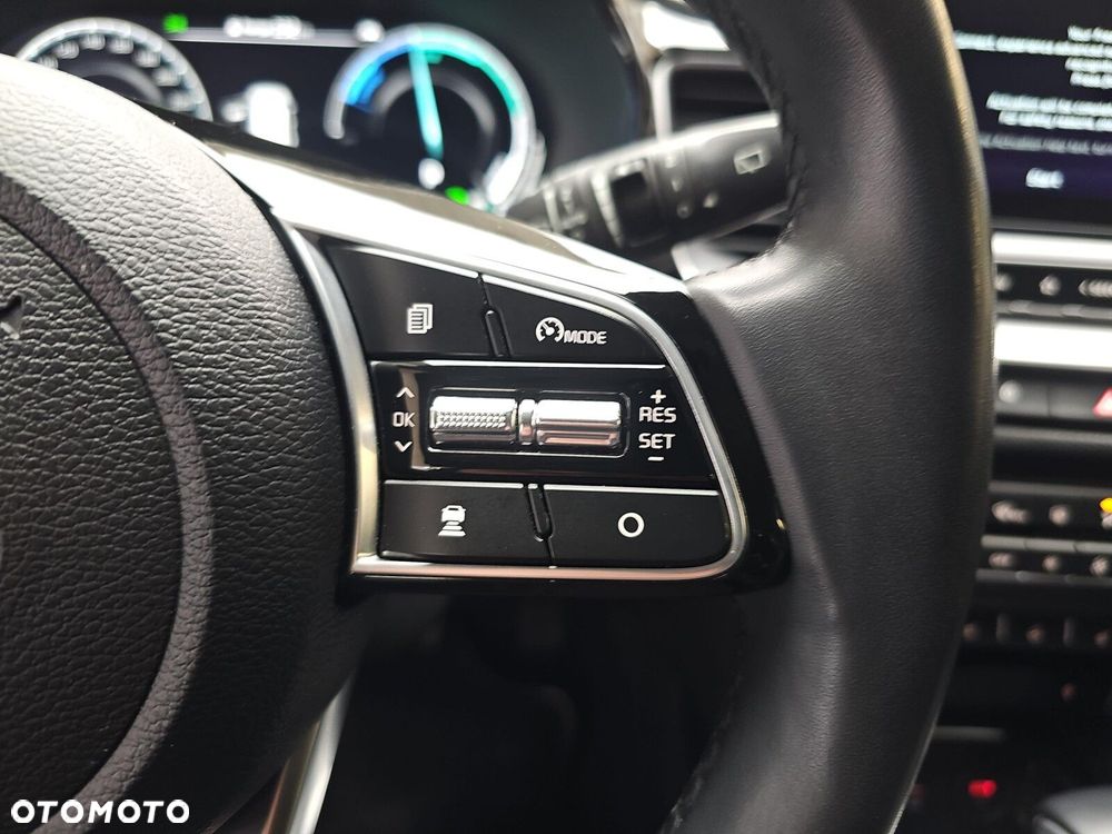 Kia Ceed 1.6 GDI PHEV L DCT - 15