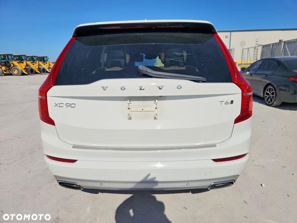 Volvo XC 90 T6 AWD Momentum - 6
