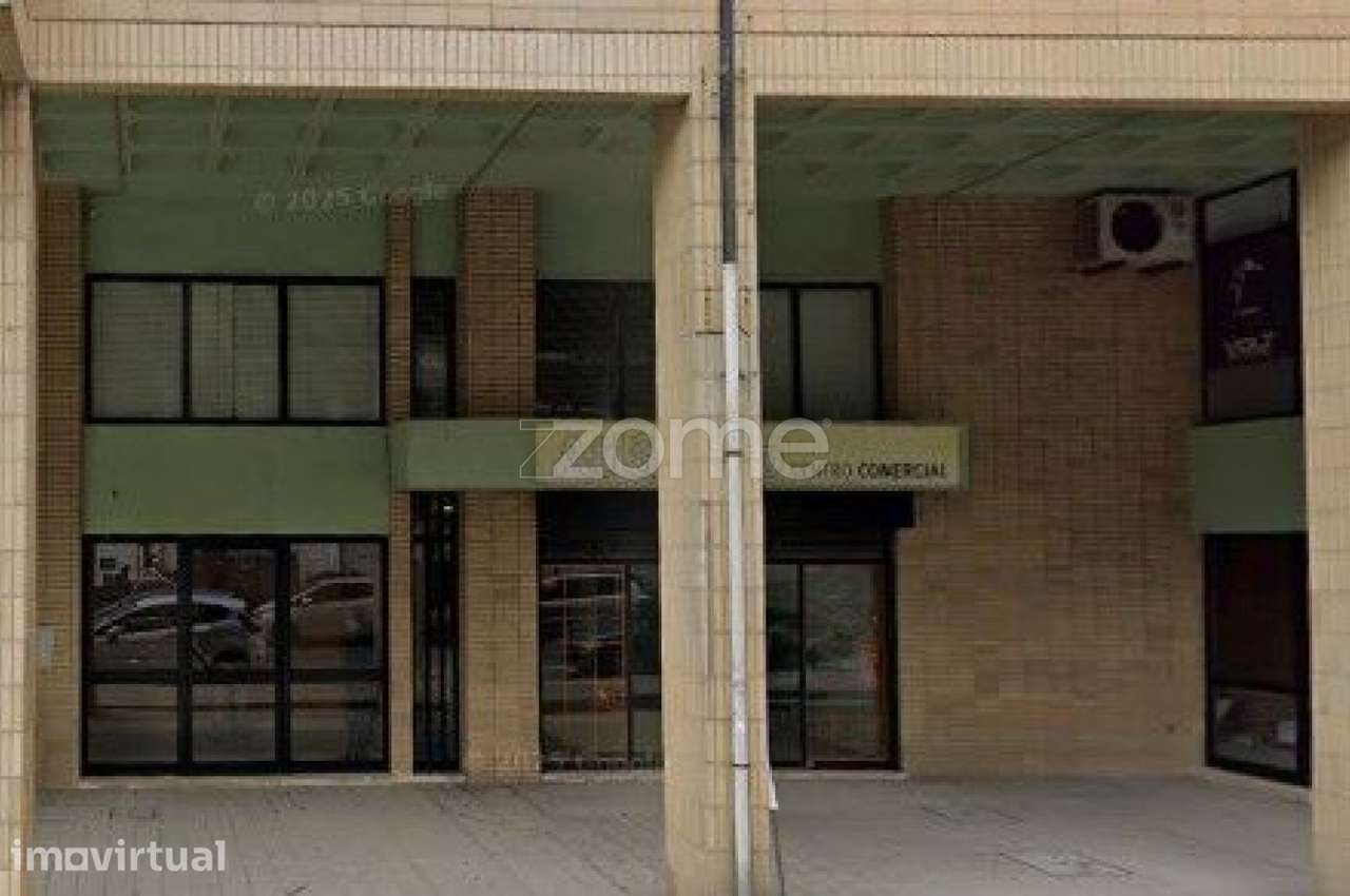 Loja no Atlântico Centro Comercial, em Matosinhos Sul - Grande imagem: 2/16