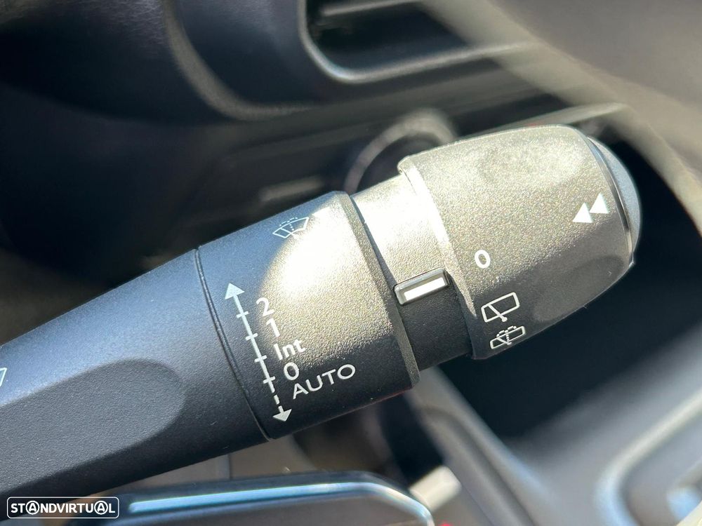 Peugeot e-Rifter 50 kWh Standard Active Pack - 15