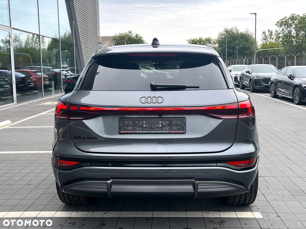 Audi Q6 e-tron - 27