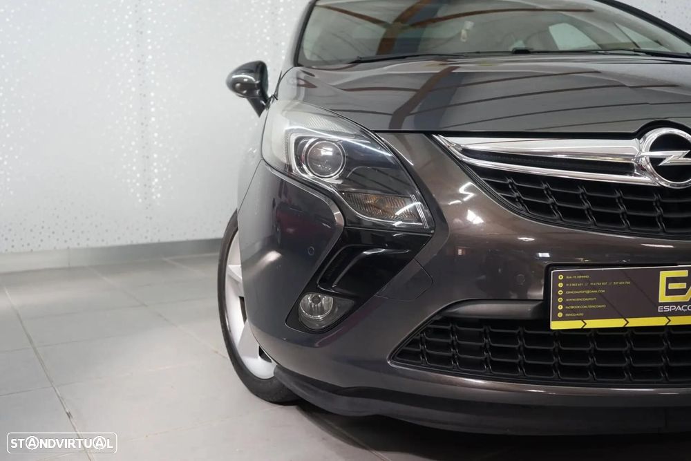 Opel Zafira 2.0 CDTI Cosmo - 44