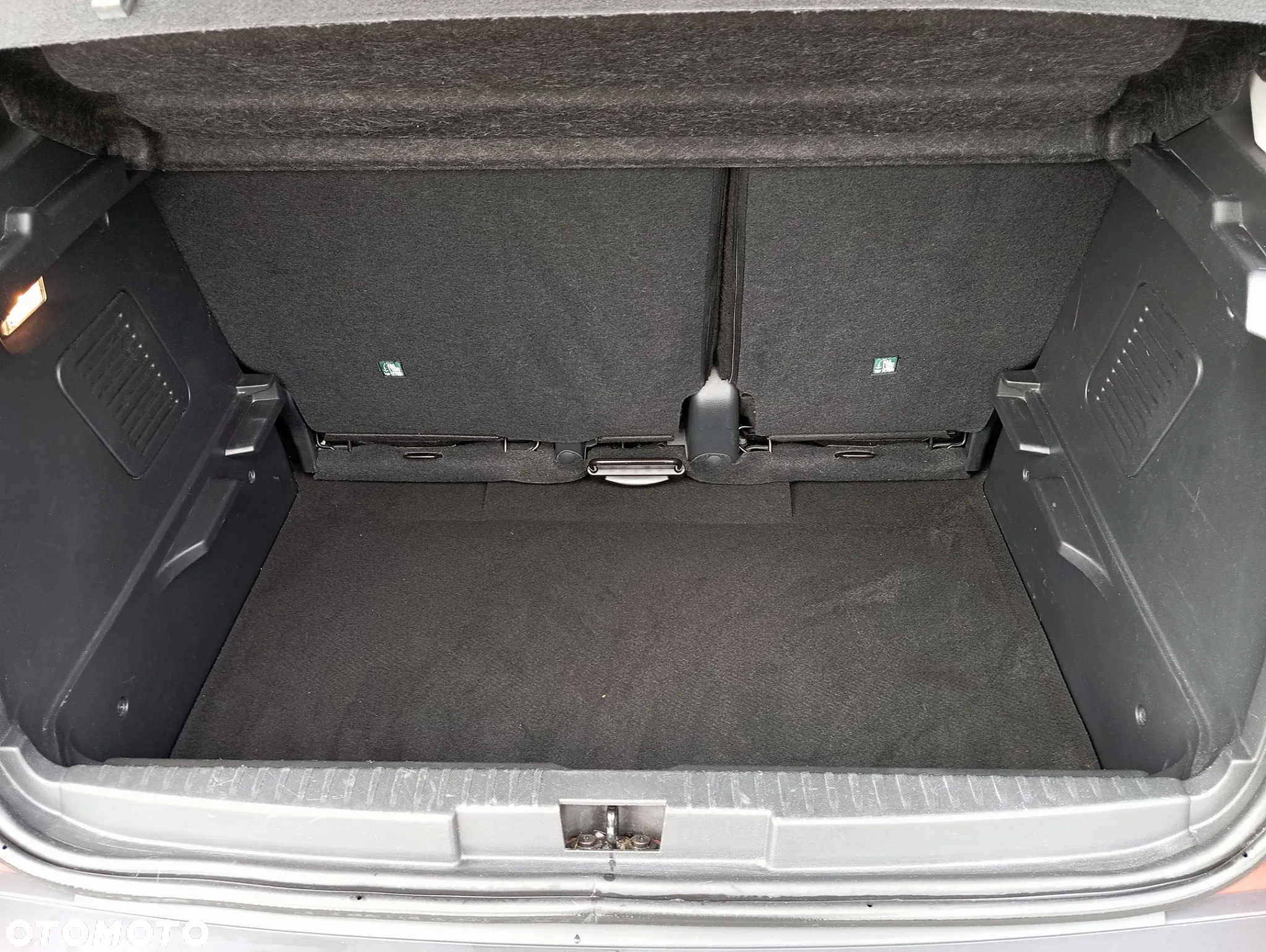 Renault Captur 0.9 Energy TCe Helly Hansen - 31