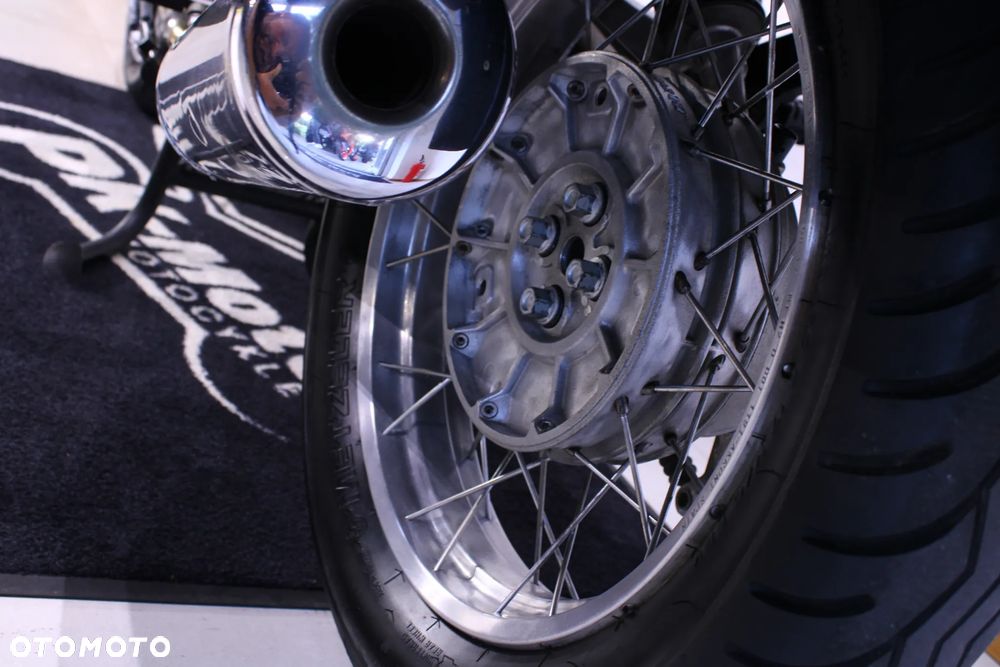 BMW R - 30