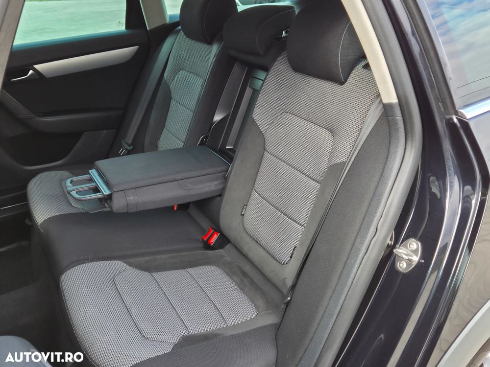 Volkswagen Passat Alltrack - 18