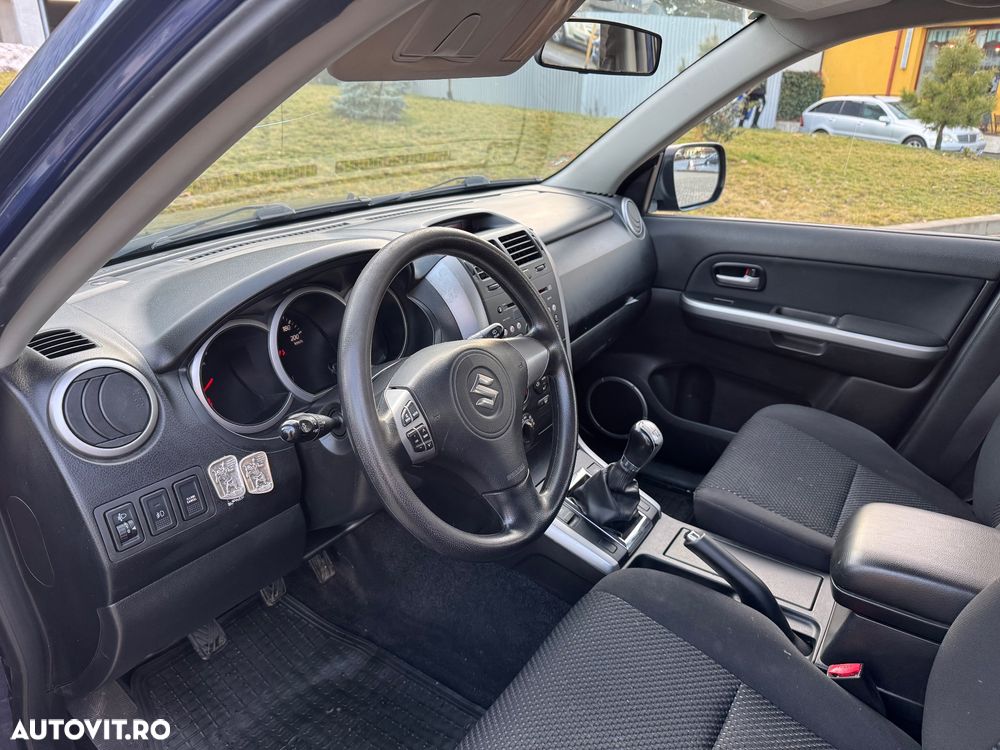 Suzuki Grand Vitara 1.9 DDIS JLX Navi - 6