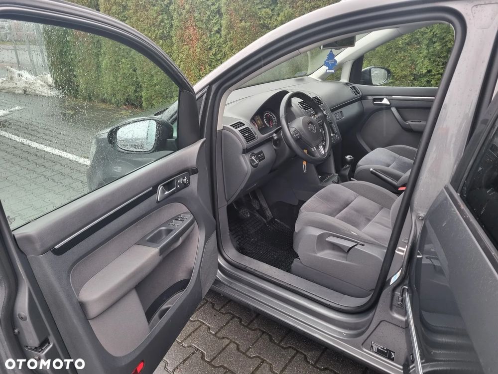 Volkswagen Touran 1.4 TSI Highline - 25