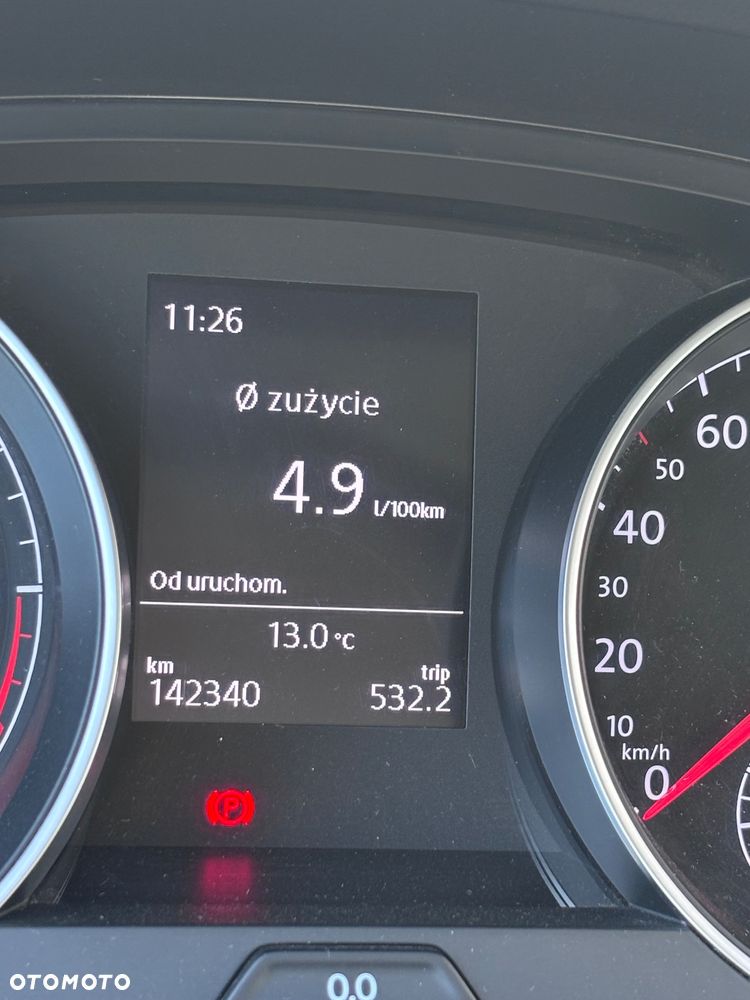 Volkswagen Golf 1.6 TDI BMT Comfortline - 11