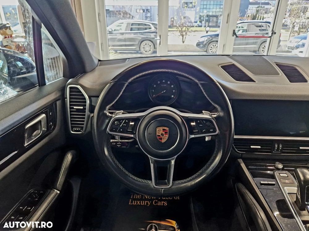 Porsche Cayenne Tiptronic S - 13