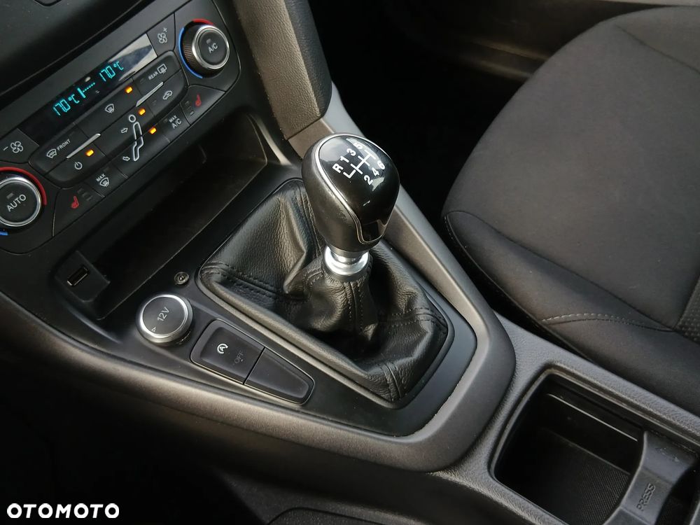 Ford Focus 2.0 TDCi SYNC Edition ASS - 12