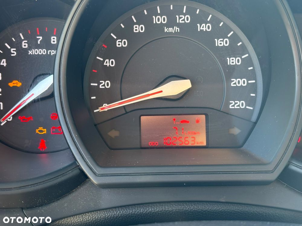 Kia Rio - 2