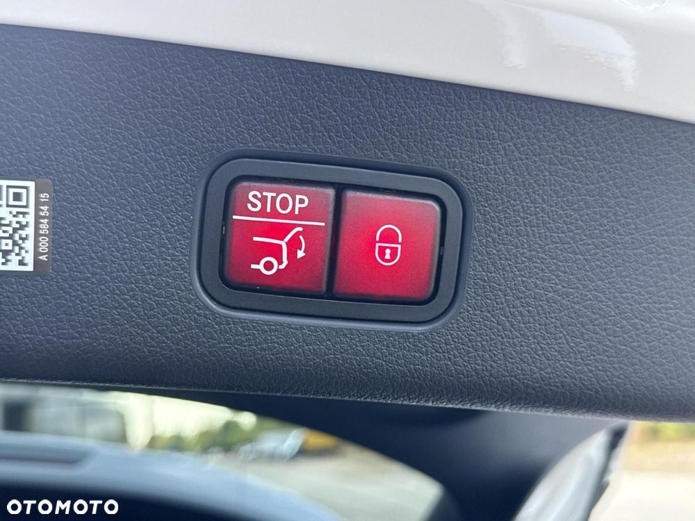 Mercedes-Benz GLC - 18