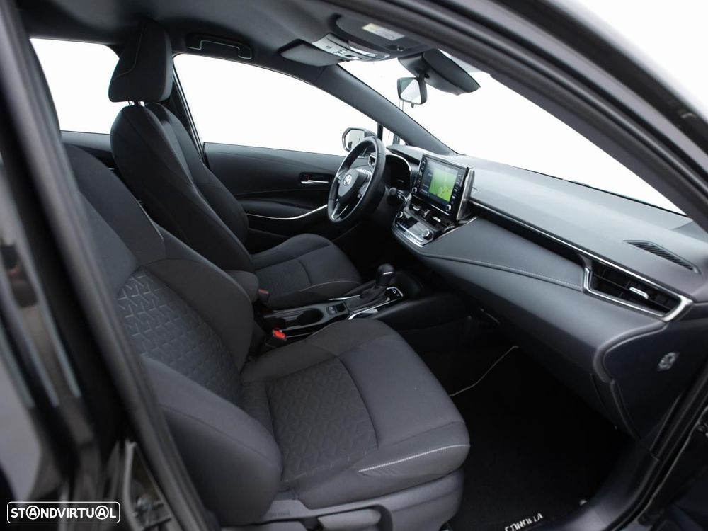 Toyota Corolla Touring Sports - 9