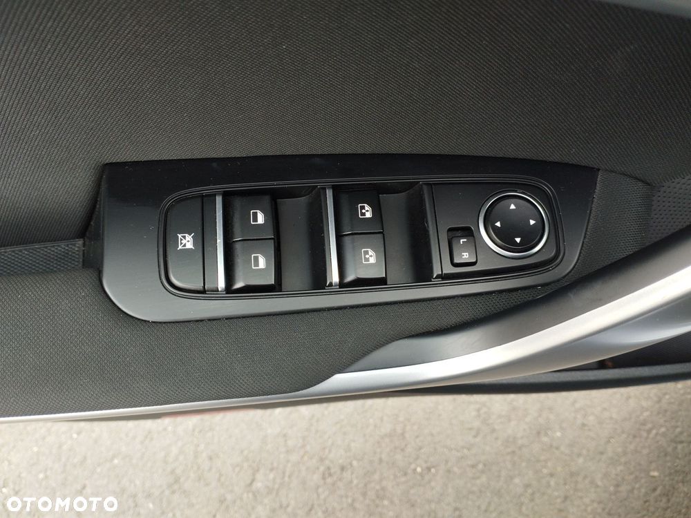 Kia Ceed 1.5 T-GDI M - 26