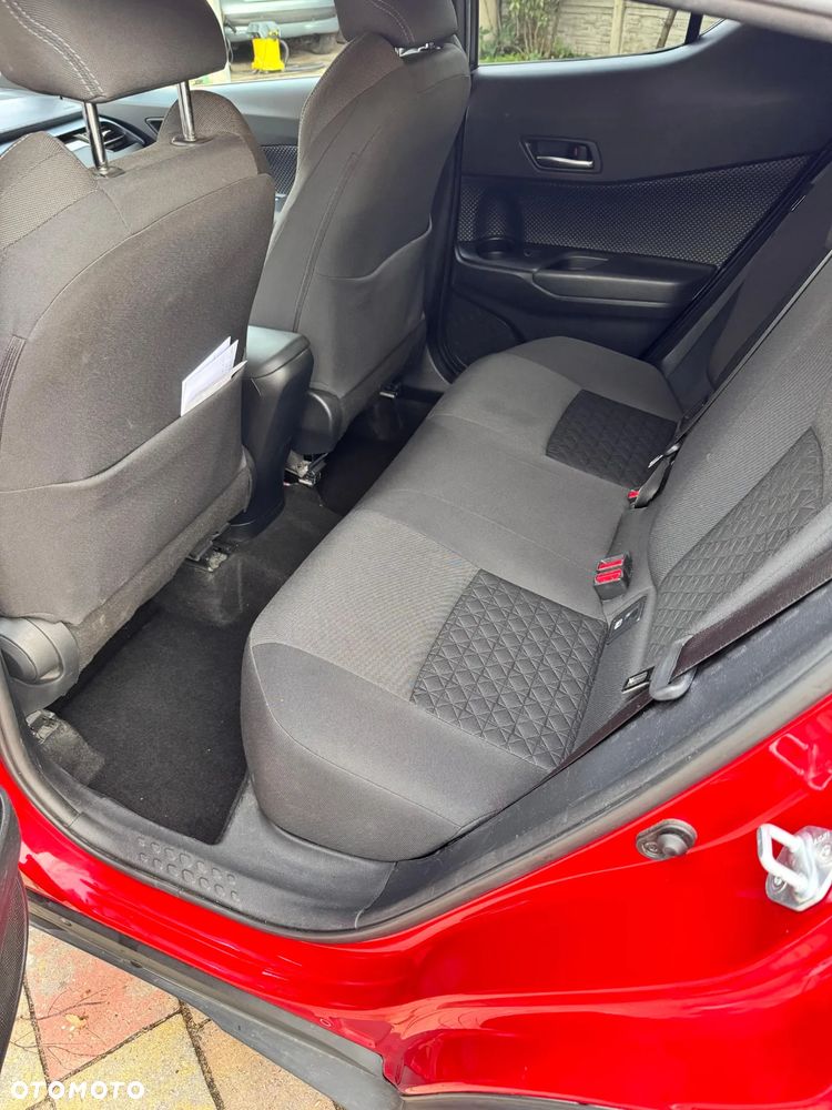 Toyota C-HR - 7