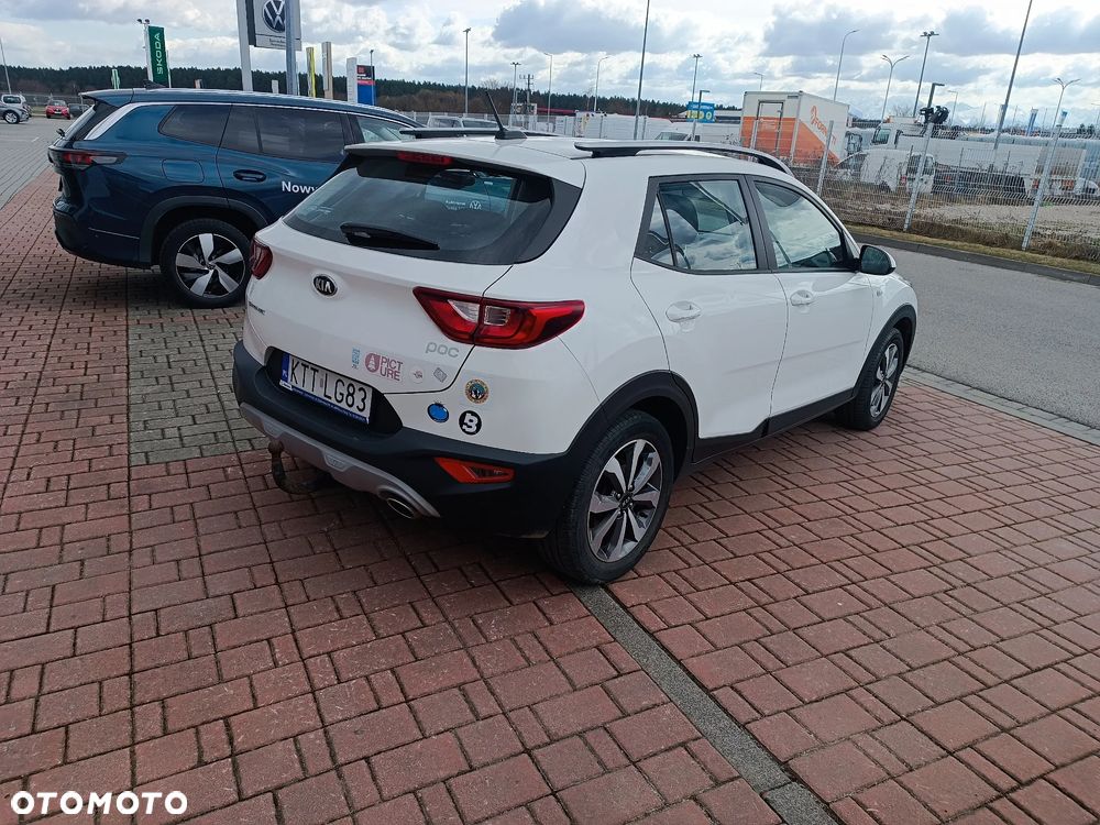 Kia Stonic 1.0 T-GDI M - 4