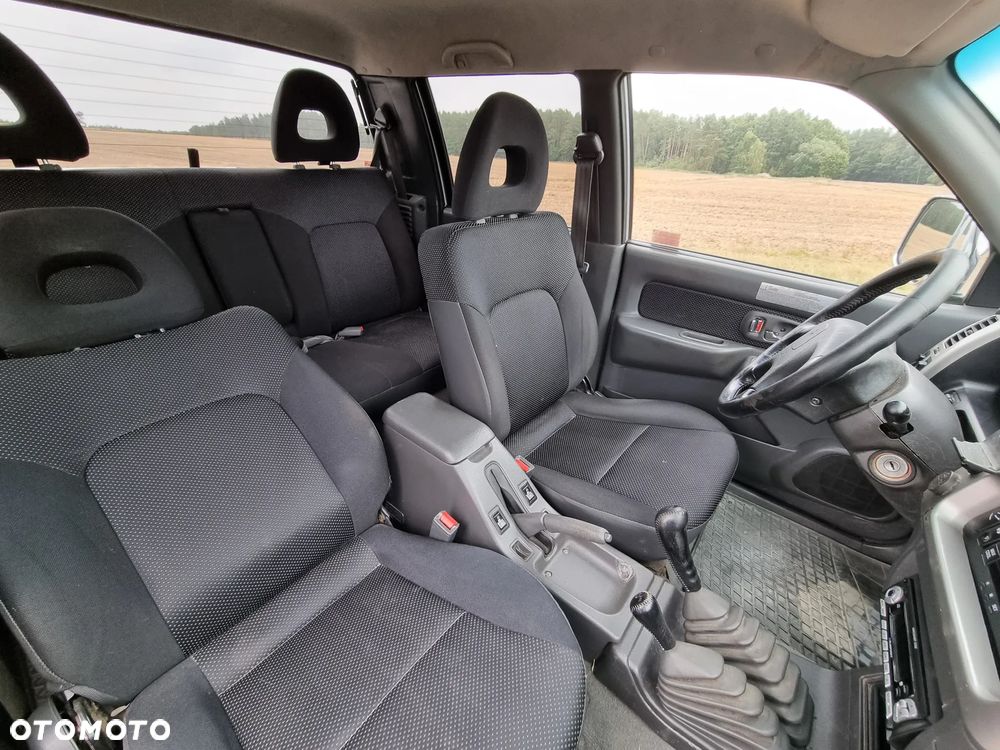 Mitsubishi L200 - 22