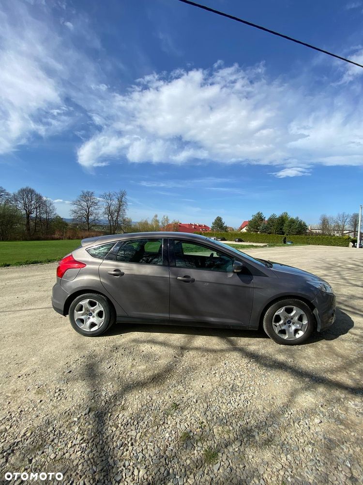 Ford Focus - 1