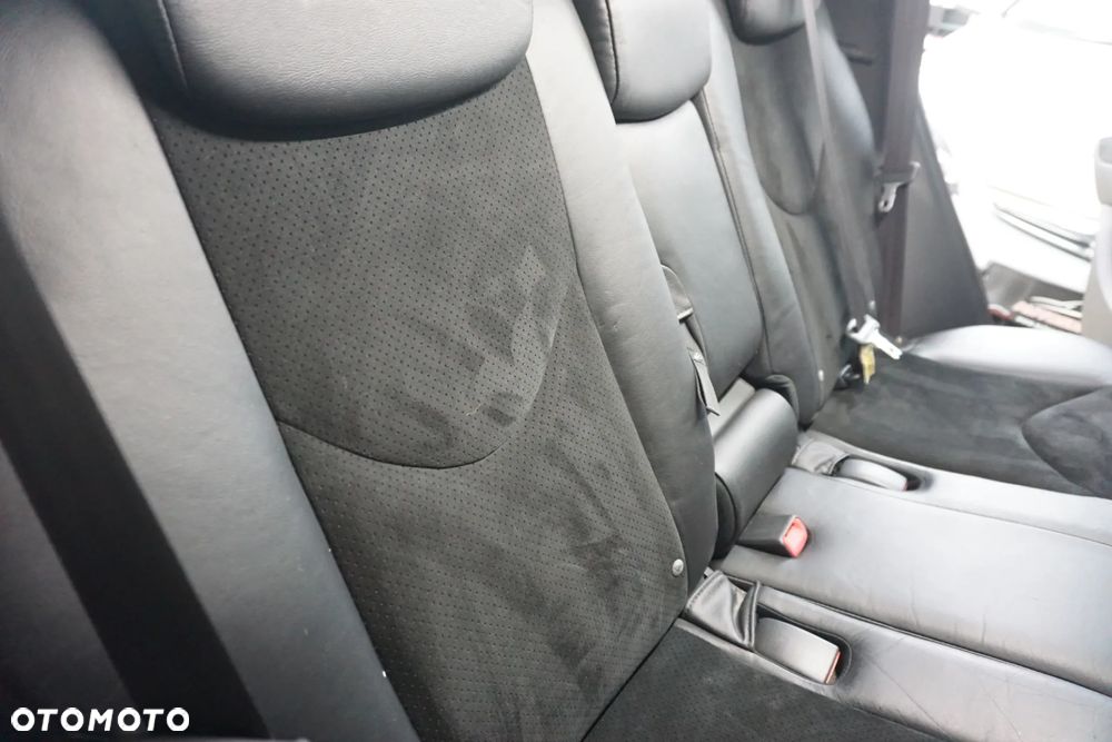 Toyota RAV4 2.2 D-4D 4x4 - 25