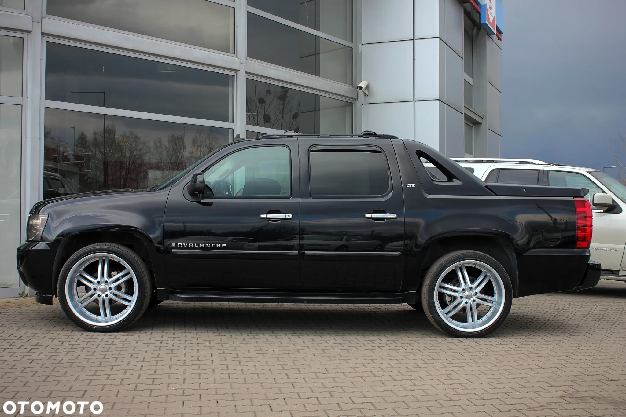 Chevrolet Avalanche 5.3 LS - 10