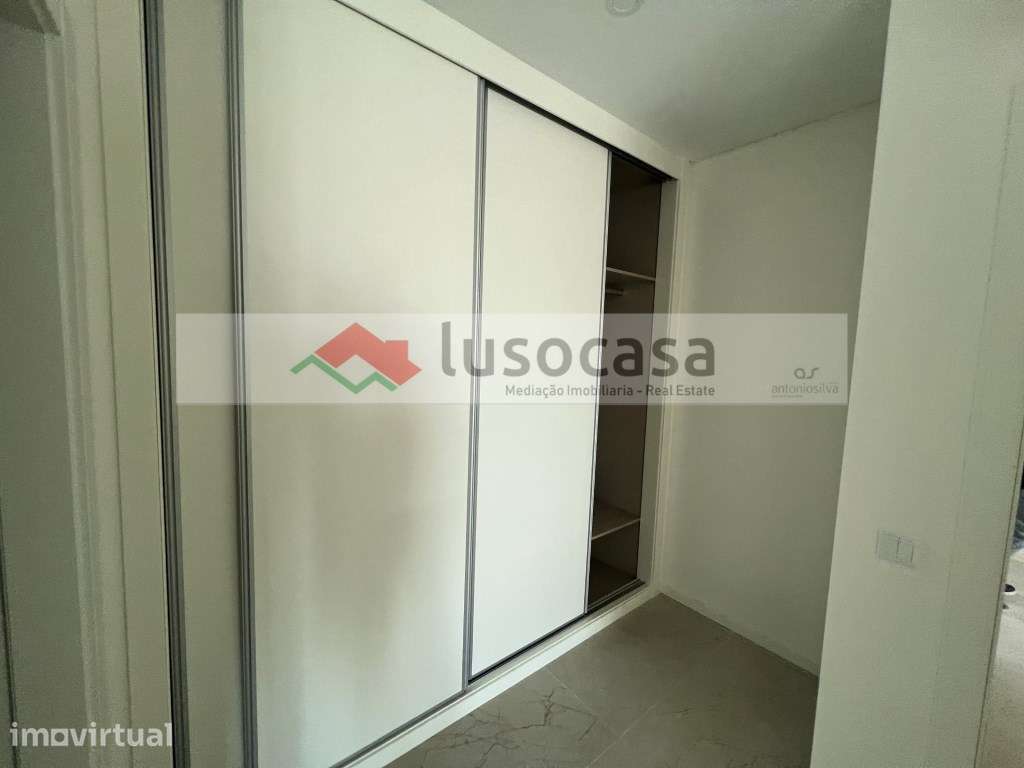 Excelente apartamento NOVO, em fase final de construção, ultimo and... - Grande imagem: 3/6