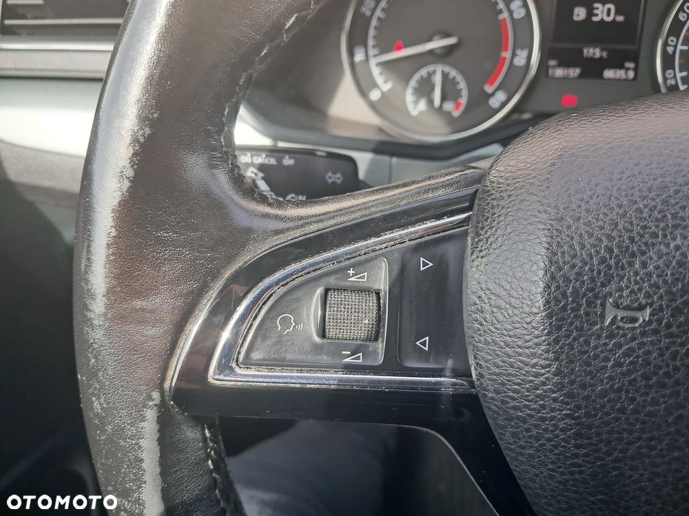 Skoda Superb 1.4 TSI ACT Ambition - 19