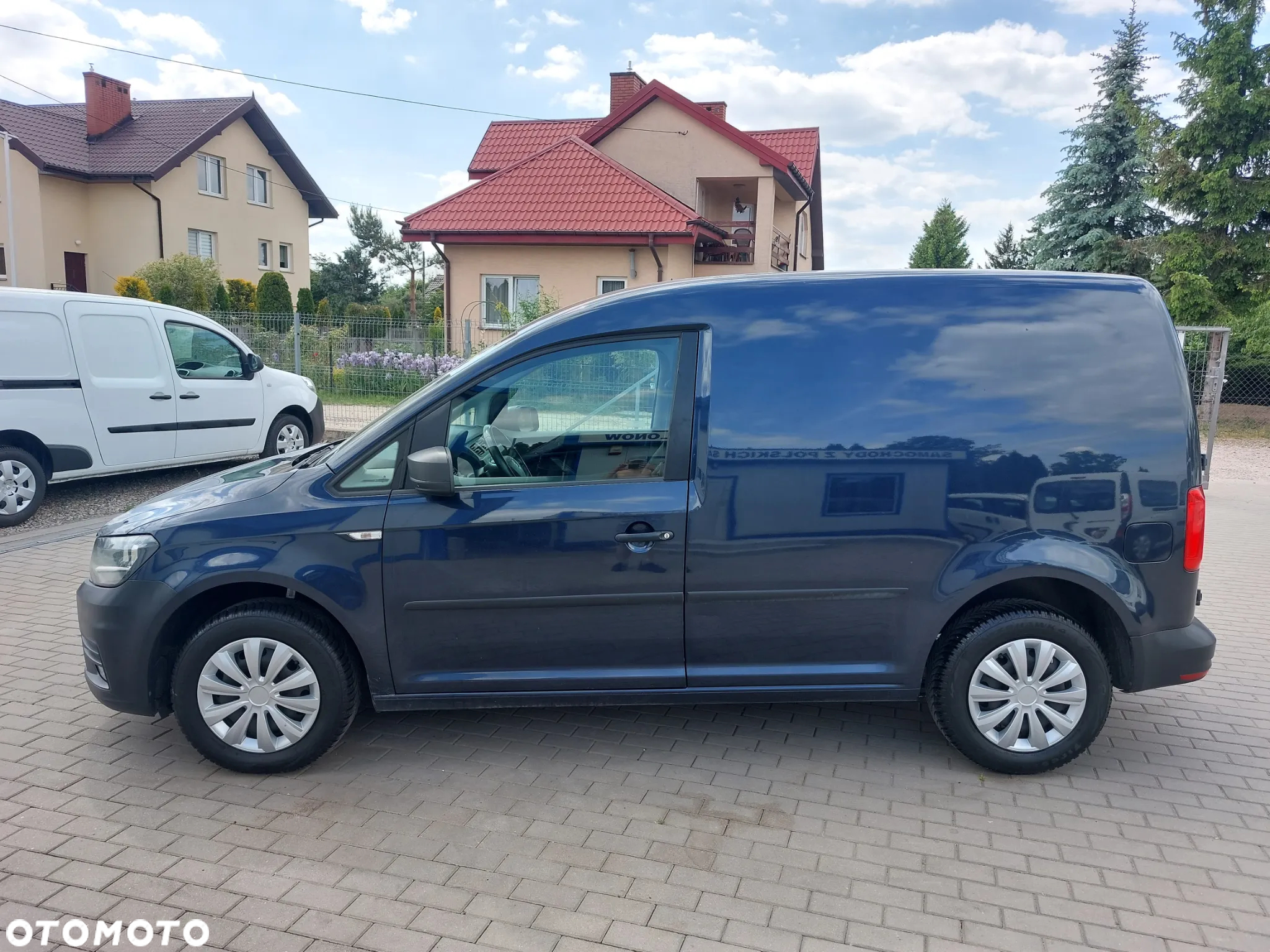 Volkswagen Caddy 2.0 TDI Comfortline - 3