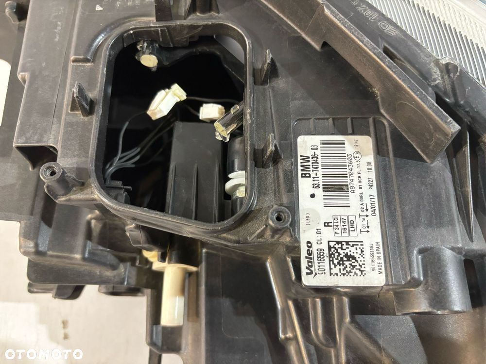BMW 3 GT F34 Lampa przednia LED Prawa - 17679 - 8