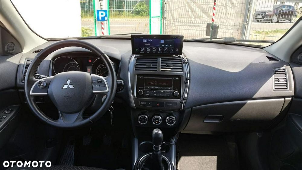 Mitsubishi ASX - 16