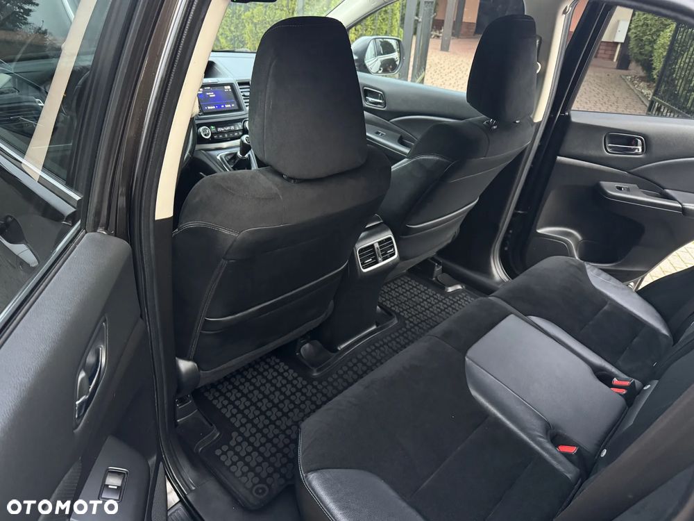 Honda CR-V - 13