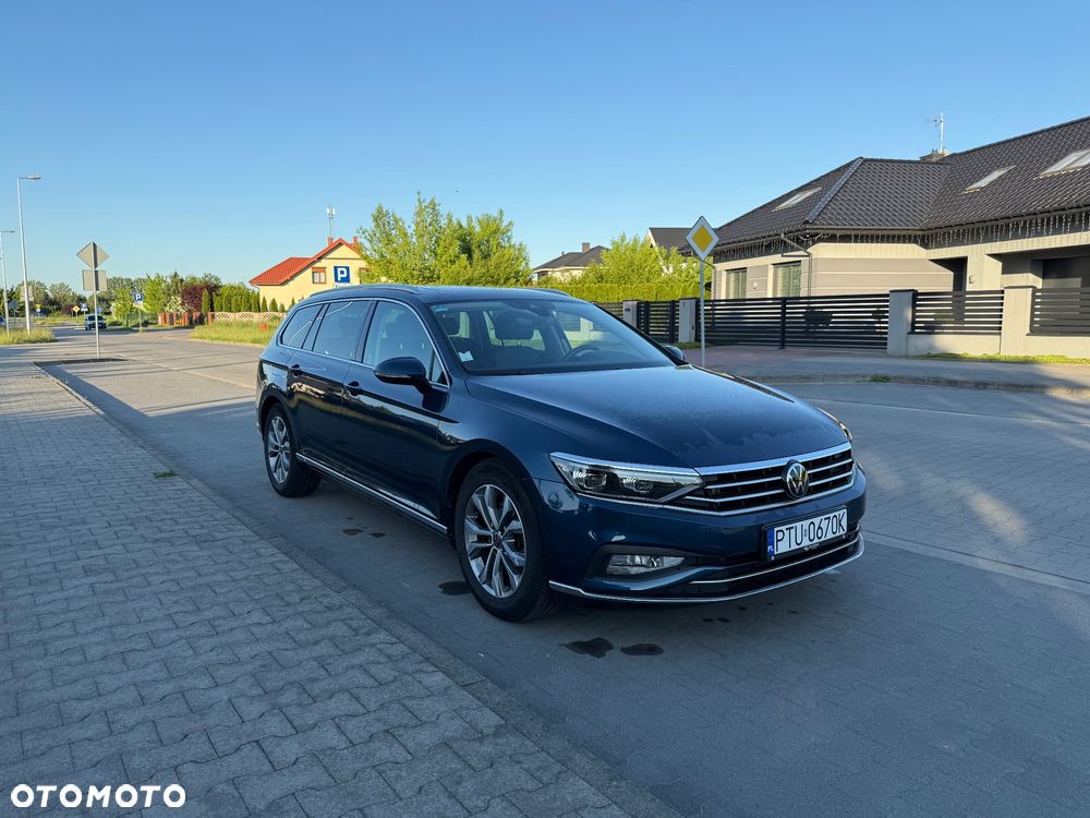 Volkswagen Passat - 8