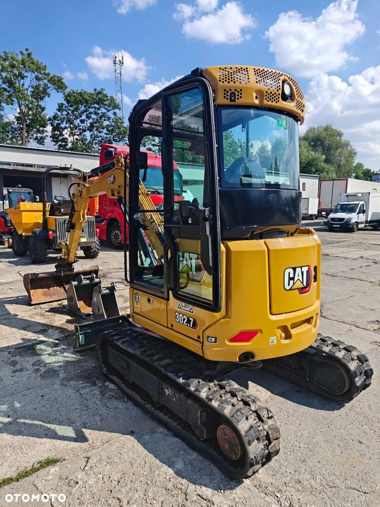 Caterpillar 302.7 - 9