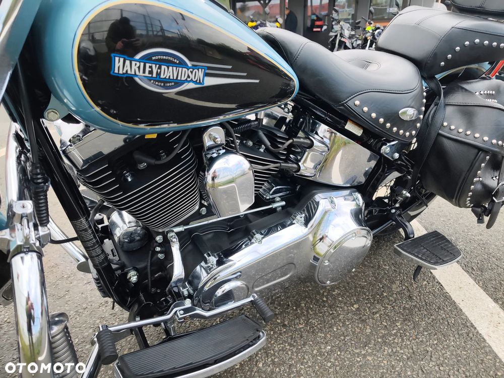 Harley-Davidson Softail Heritage Classic - 25