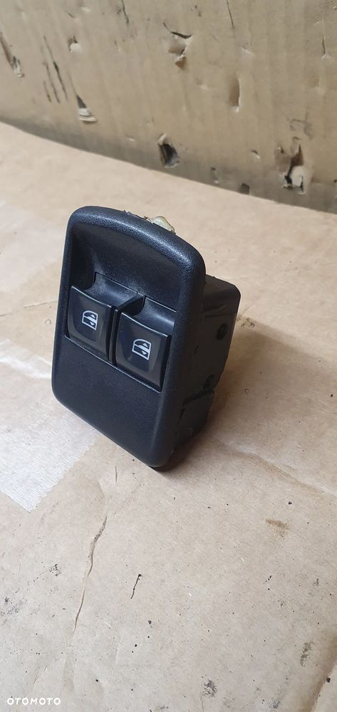 Panel sterowania szyb lewy przód Renault Trafic III Vivaro B 254117915R - 4