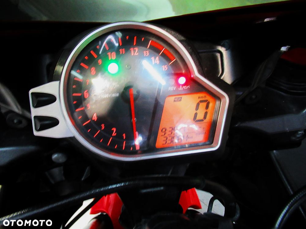 Honda CBR - 14