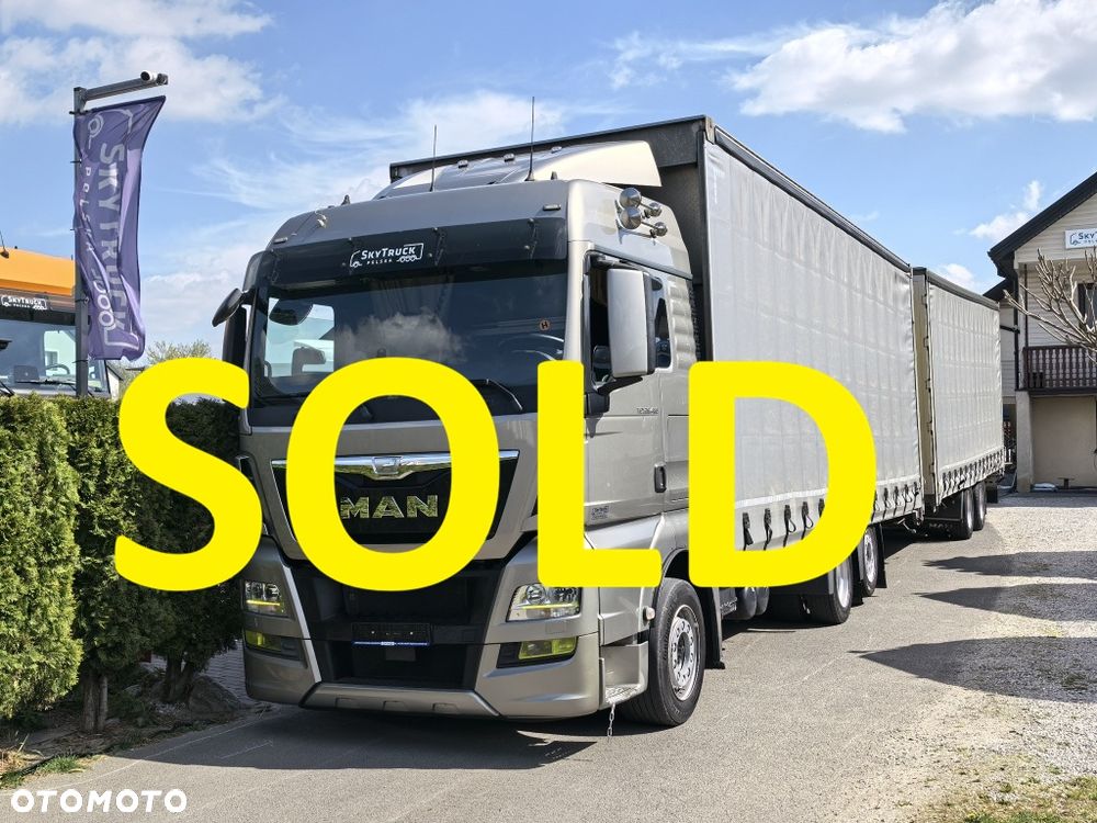 MAN TGX 26.480 // Zestaw przejazdowy z przyczepą // Firanka //