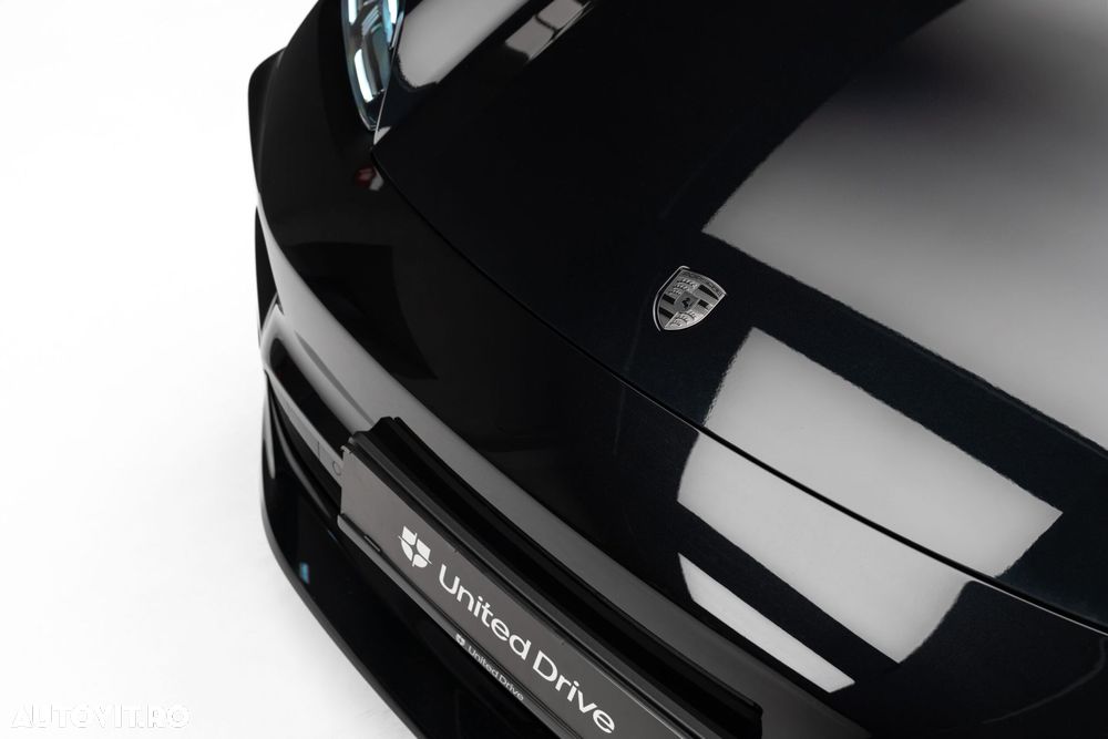 Porsche Macan Turbo 100 kWh - 6