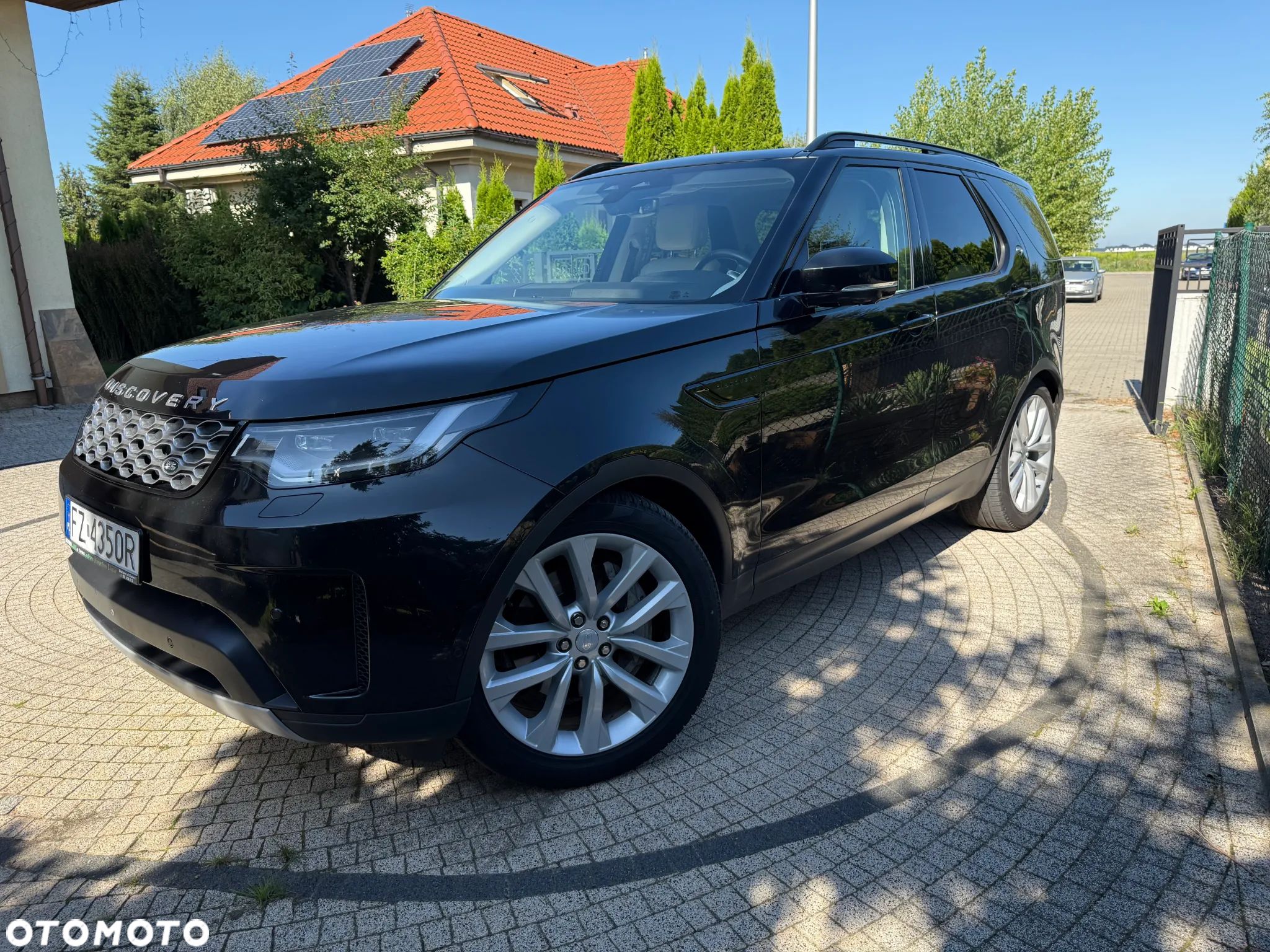 Land Rover Discovery - 1