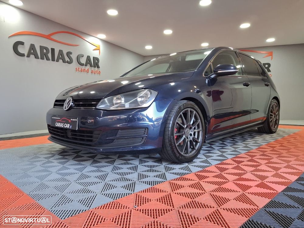 VW Golf - 8