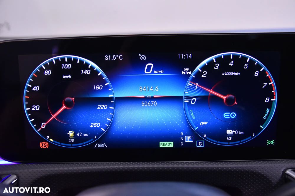 Mercedes-Benz CLA - 10