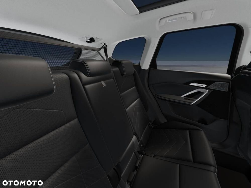 BMW X1 sDrive18i xLine - 8