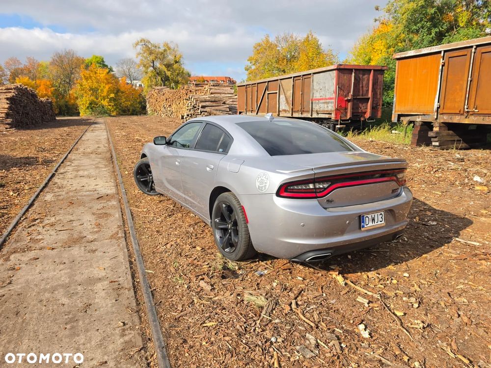 Dodge Charger 2017 photo 2