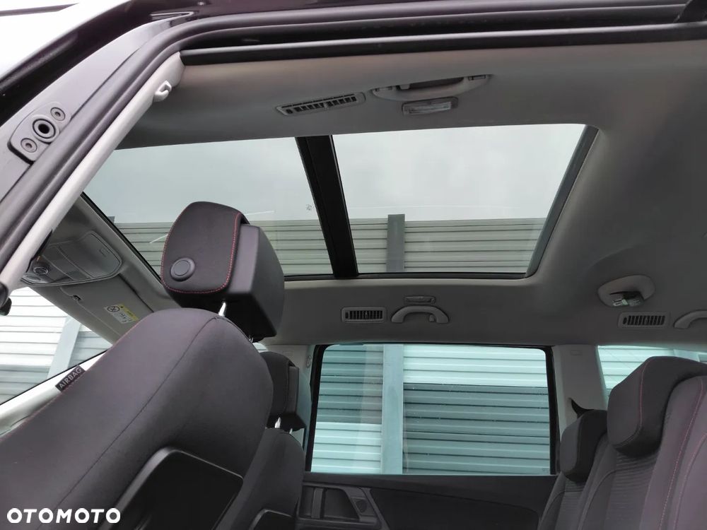Volkswagen Sharan 2.0 TDI BMT Comfortline DSG - 13