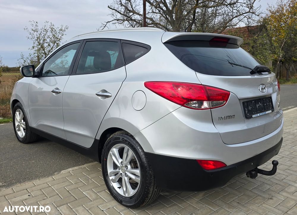 Hyundai ix35 2.0 CRDI 4WD Style - 5