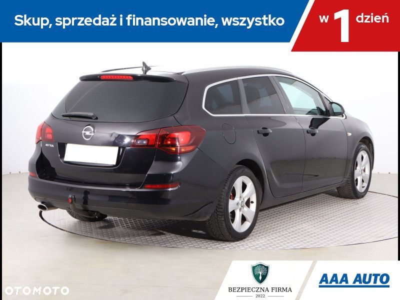 Opel Astra - 6
