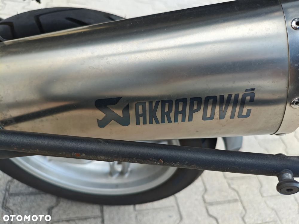 BMW R - 7