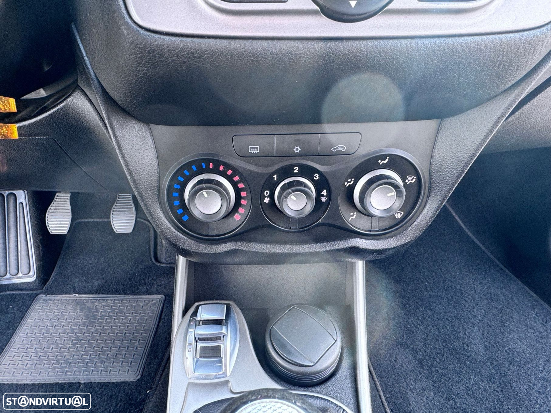 Alfa Romeo MiTo 1.3 JTD Progression S&S - 27
