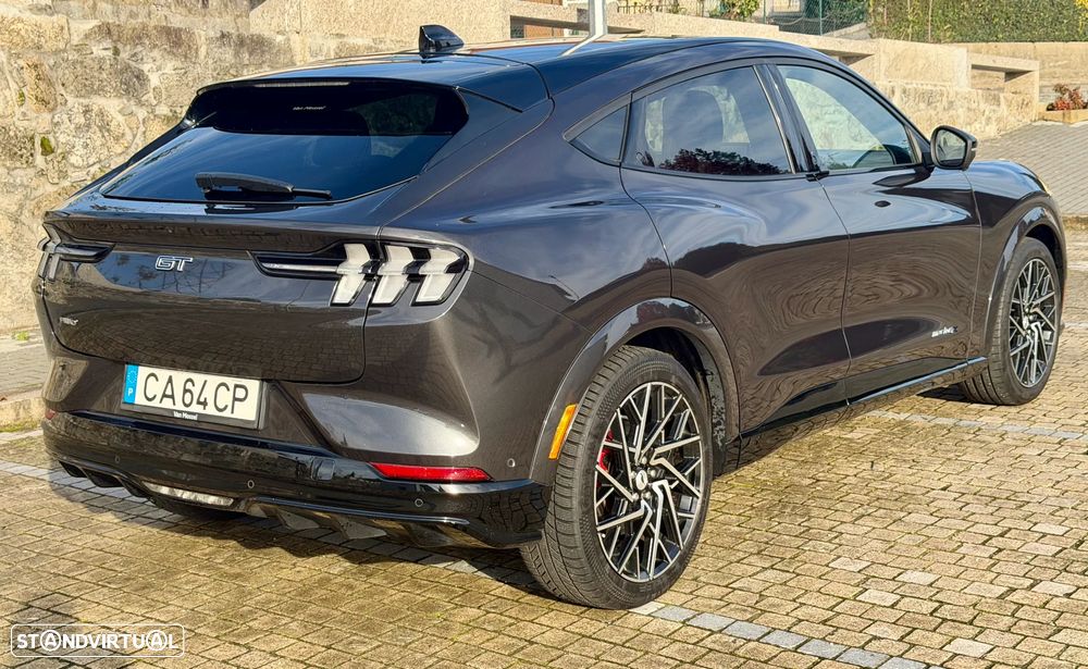 Ford Mustang Mach-E AWD GT - 9