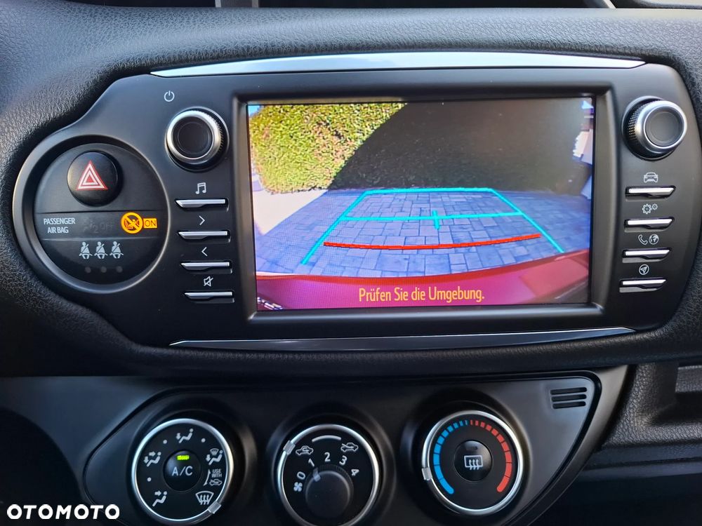 Toyota Yaris - 15